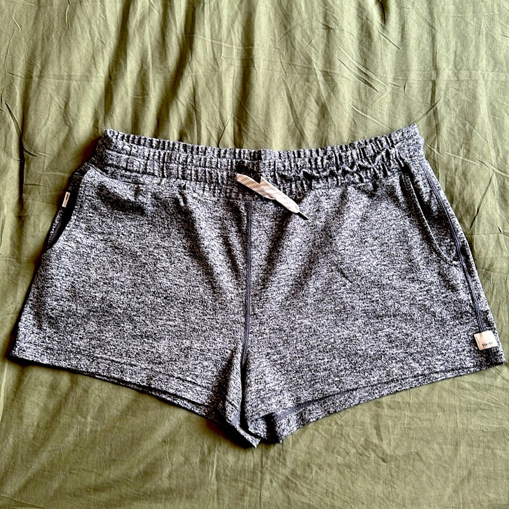 Vuori Halo Performance Shorts. NWOT.